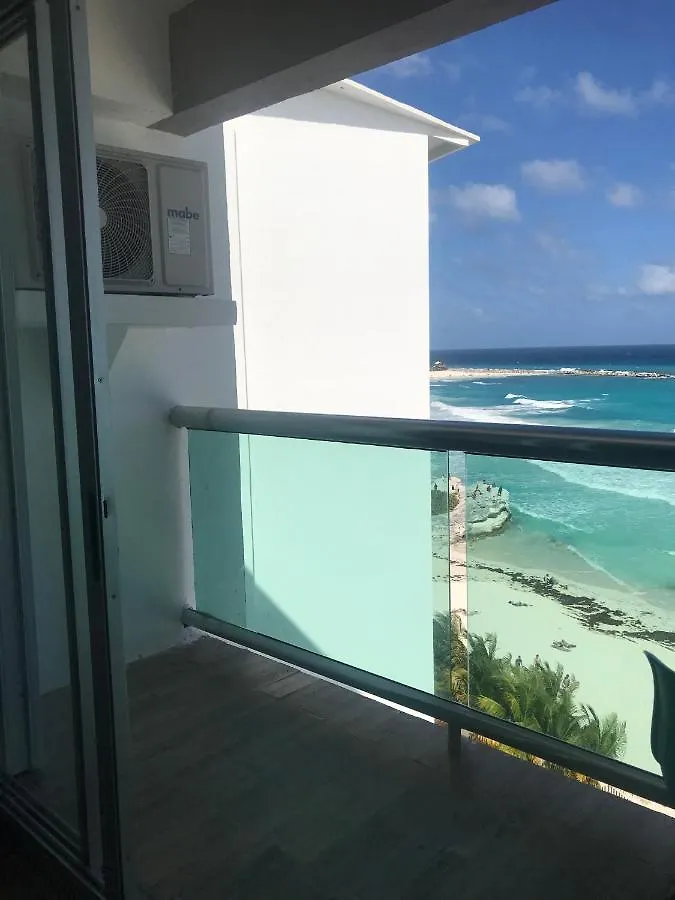 Until Brisas Apartaments Cancun 0*,