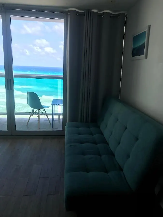 Until Brisas Apartaments Cancun